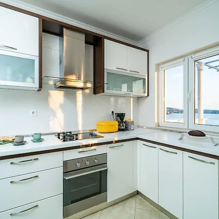 Sandito - Two Bedroom With Terrace And Sea View *