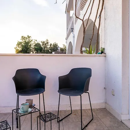 Sandito - Two Bedroom With Terrace And Sea View *