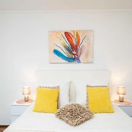 Sandito - Two Bedroom With Terrace And Sea View * Mlini